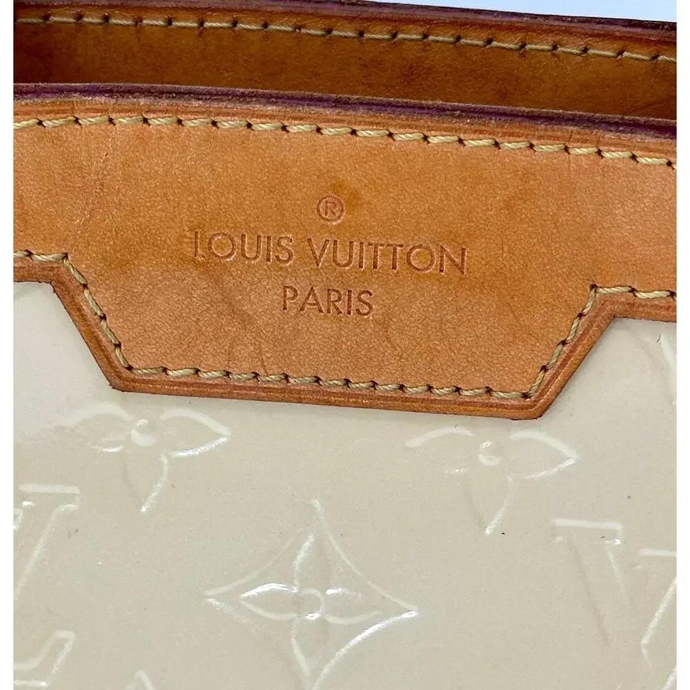 Louis Vuitton Brea MM Monogram Vernis Cream Patent Leather Bag + Entrupy Cert